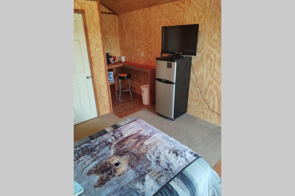 Tiny Cabin At The Donkeyranch Medicine Park ภายนอก รูปภาพ